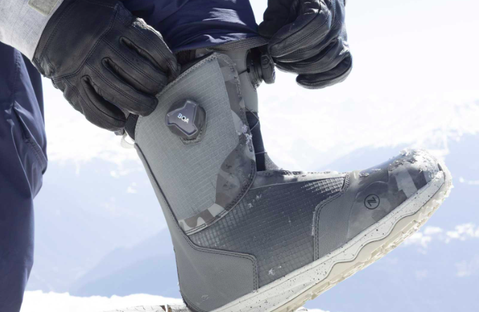 Nidecker Rift Gray CamoSnowboardspecialist van Sideways aan het woord