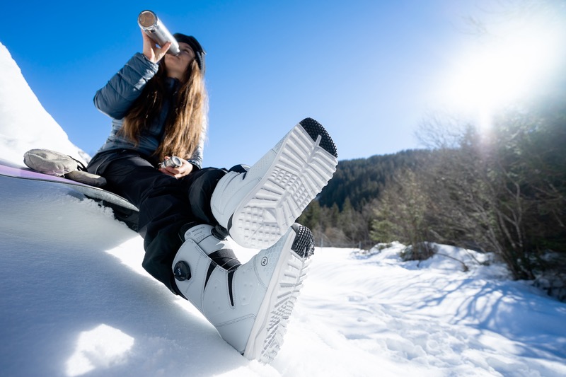 Nidecker Women's Altai CloudSnowboardspecialist van Sideways aan het woord