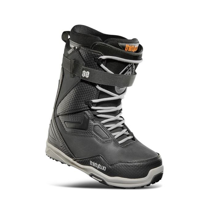 Thirtytwo TM-2 XLT x Helgason